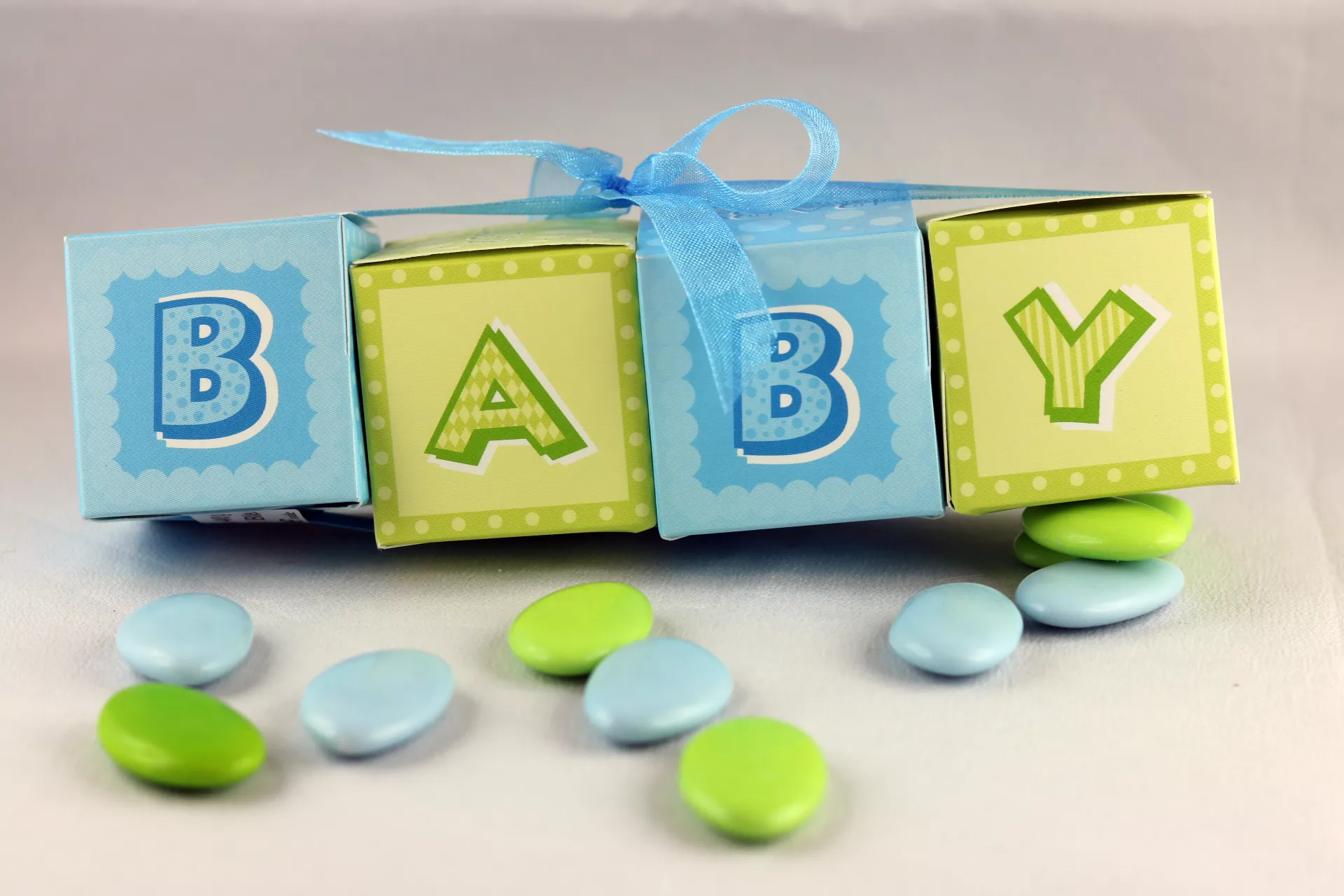 naissance amande dragee benier