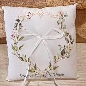 Coussin alliances mariage végétal