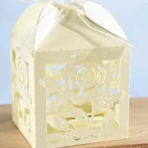 Boîte dentelle fleur